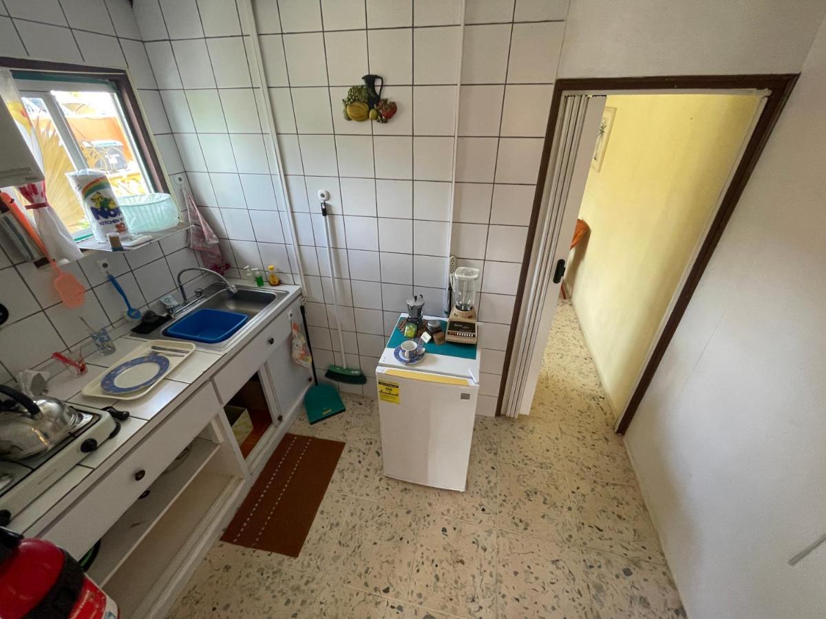 Aruba Backpackers Apartment Oranjestad Bagian luar foto