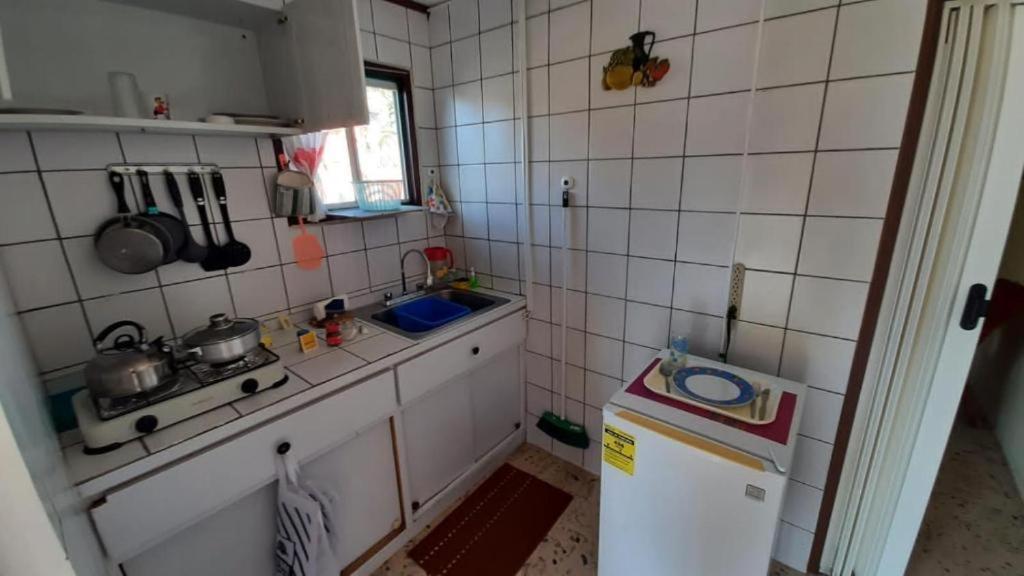 Aruba Backpackers Apartment Oranjestad Bagian luar foto